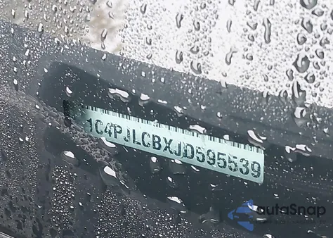 2018 Jeep Cherokee Latitude Fwd from USA, damaged, VIN 1C4PJLCBXJD595539